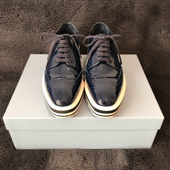 PRADA shoes - Picture 5 of 5